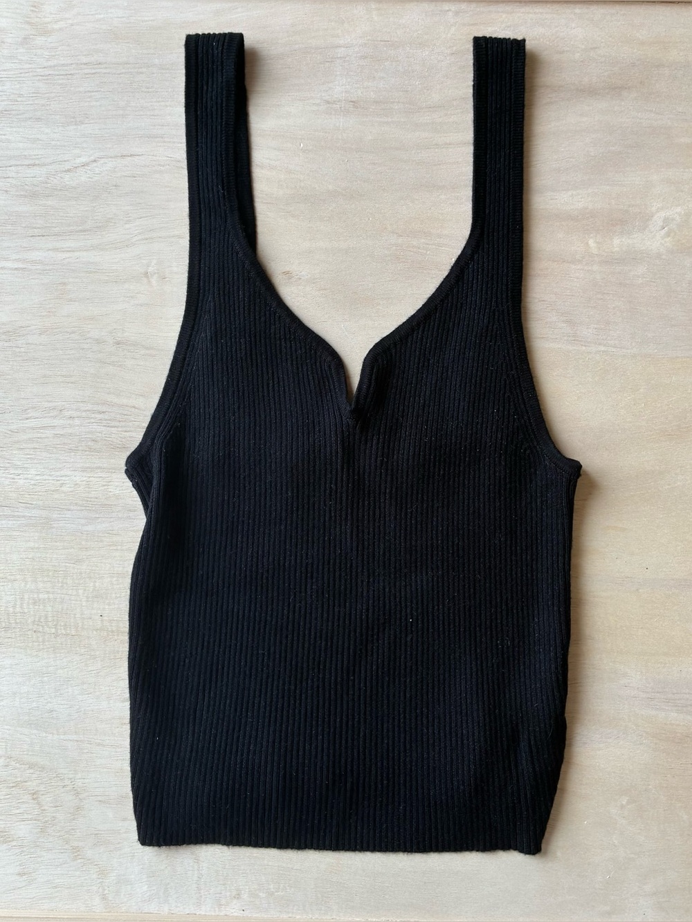 Abercrombie & Fitch Black Ribbed Sweetheart Neckline Sweater Tank
Top Large